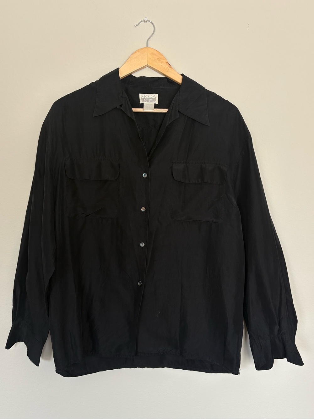 Vintage Moda International 100% Silk Black Casual Button-Down Shirt